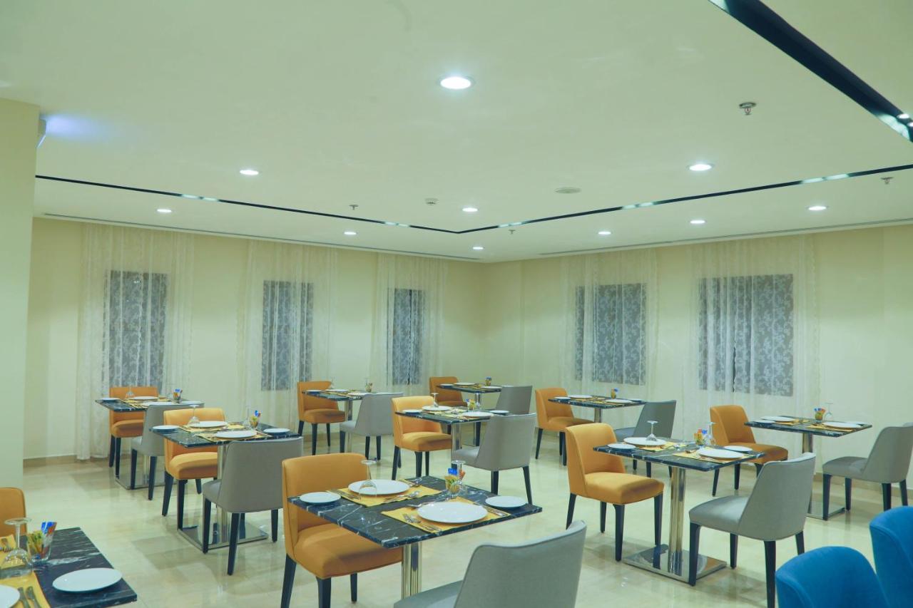 Safwat Alkhobar Hotel エクステリア 写真
